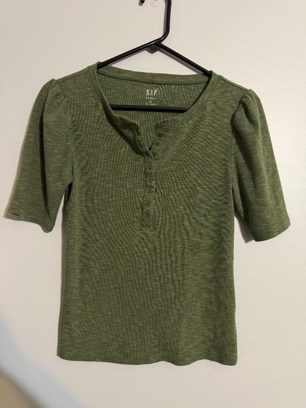 Gap Rib Henley 3/4 Sleeve Top Women's Small Army Green Puff Sleeve Button